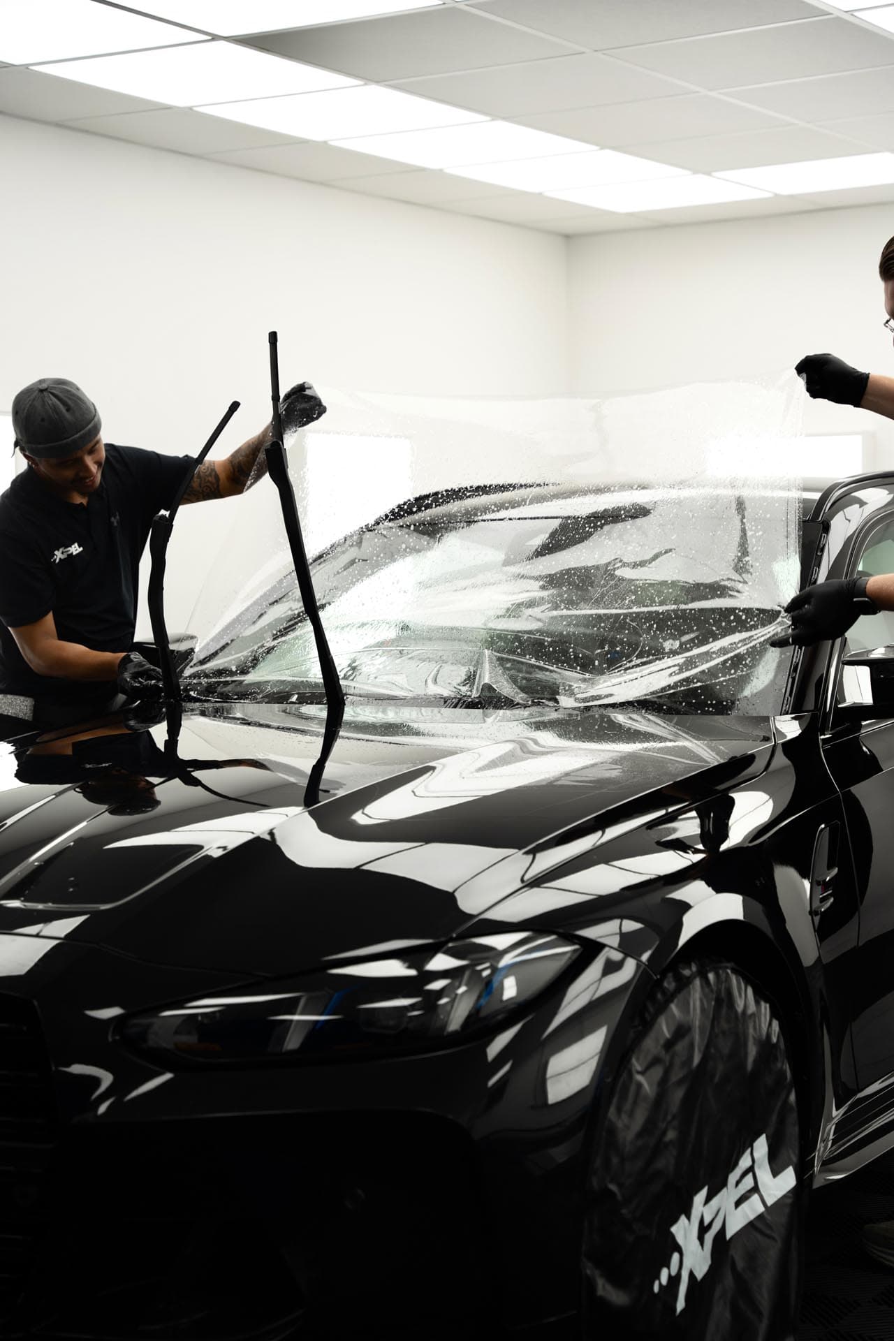 Windscreen protection detail